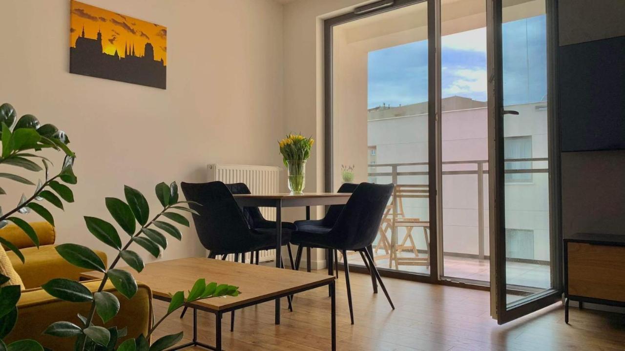 גדנסק Garden Apartment Free Parking Place מראה חיצוני תמונה